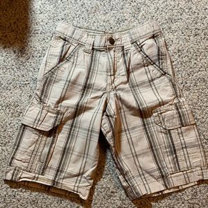 Wrangler cream plaid adjustable shorts -boys size 8